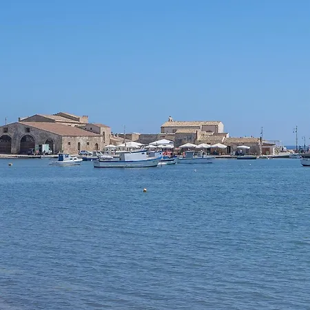 Casa Di Lorenzo * Marzamemi